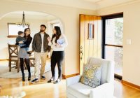 10 questions to ask when buying a house